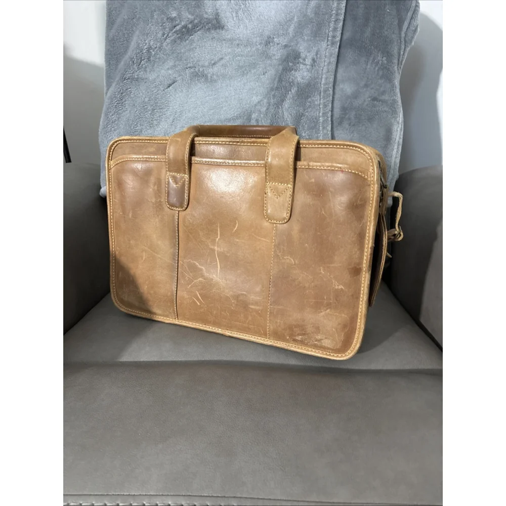 CANYON OUTBACK LEATHER GOODS CO. LEATHER BRIEFCASE CARRY ON BAG BUSINESS